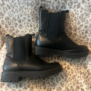 Classic Black Combat Chelsea Boots